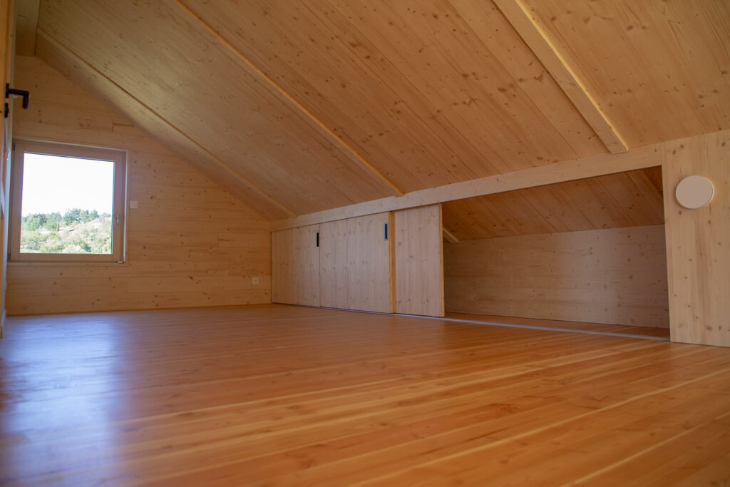 Maison individuelle avec ossature en bois, à Saint-Priest-La-Roche.