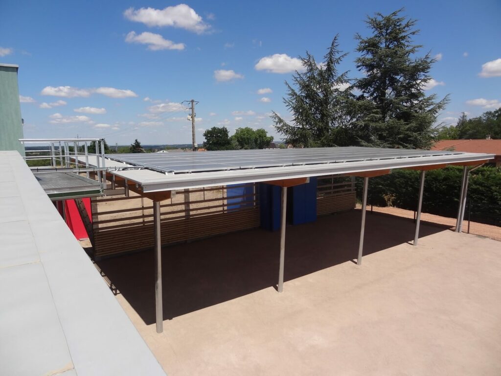 Construction du groupe scolaire de Changy.