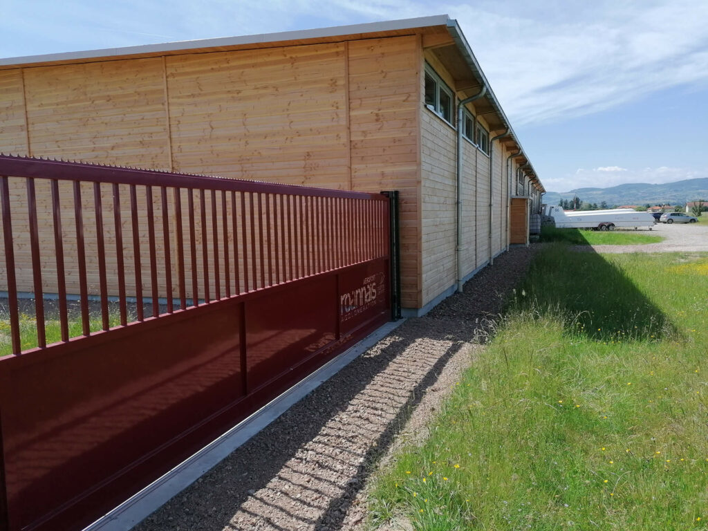 Extension du centre de Vol à Voile de l'Aéroport Roannais, à Saint-Léger-Sur-Roanne.