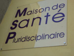 Maison de santé pluridisciplinaire à Saint-Germain-Laval.