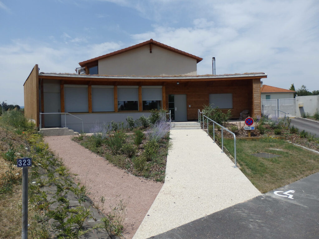 Création du bâtiment pour le Foyer Départemental de l'Enfance et de la Famille de la Loire, à Riorges.